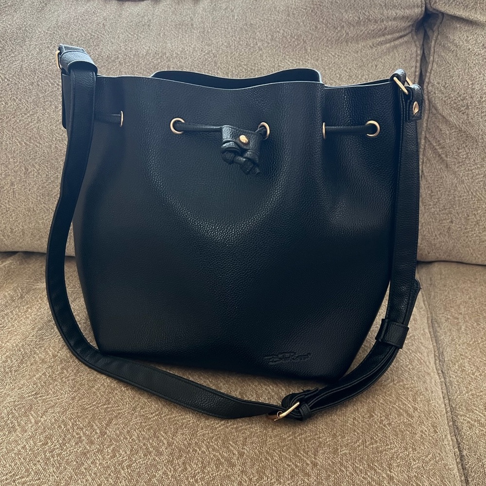 Bella Russo faux leather tote shoulder bag USED USED USED